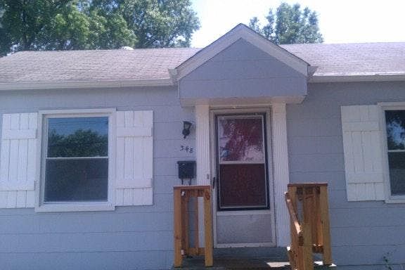 5th image of 348 W Loretta Ave
