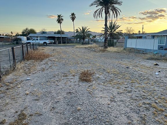 2nd image of 713 River Gardens Drive
