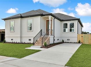 4962 Kendall Dr, New Orleans, LA 70126
