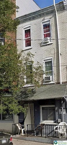 395 W Allen St Photo 1