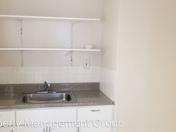 5th image of 2830 W 8th St APT 102