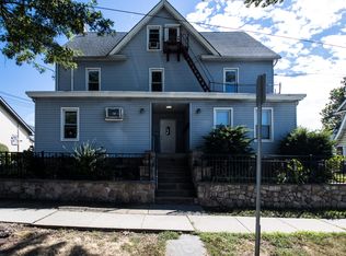 111 Roosevelt St, Roselle Park, NJ 07204