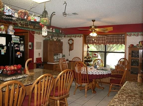 4th image of 137 County Road 4705