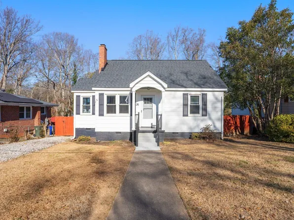 36 Beck Ave, Greenville, SC 29605