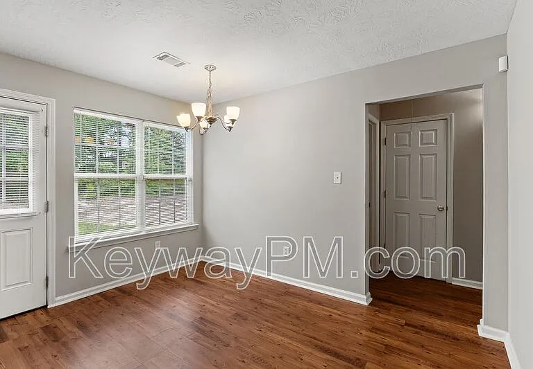 3612 Pebble Creek Dr — Photo 7