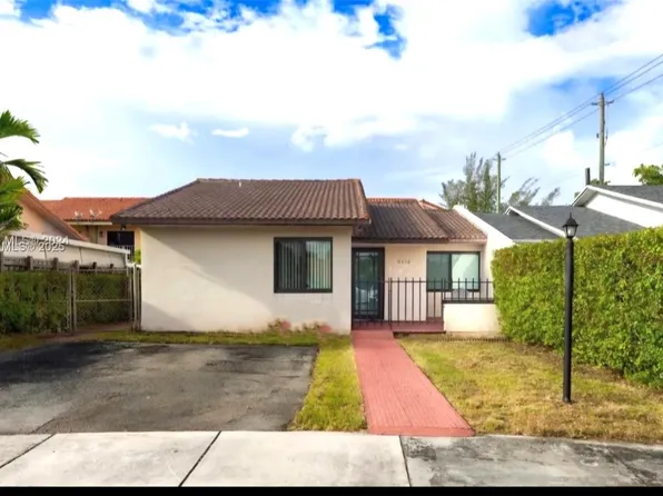 11570 SW 5th St, Sweetwater, FL 33174