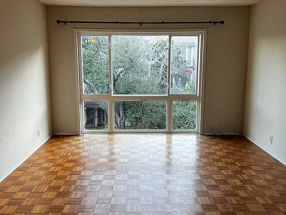 2nd image of 437 29th St #2