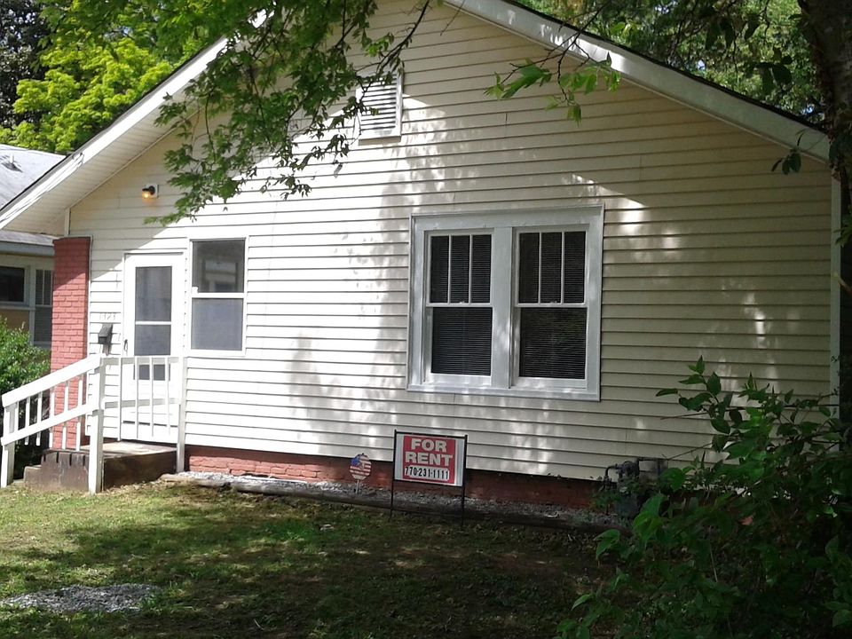 Street View Front