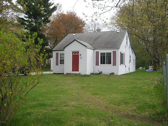 2nd image of 15394 164th Ave