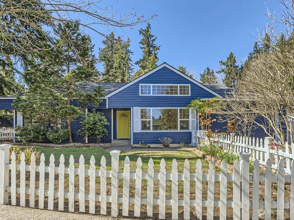 9813 117th Place NE, Kirkland, WA 98033