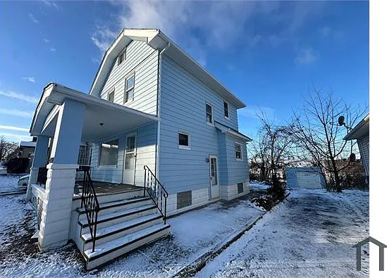 2 bed, 980 sqft, $1,400 — Photo 2