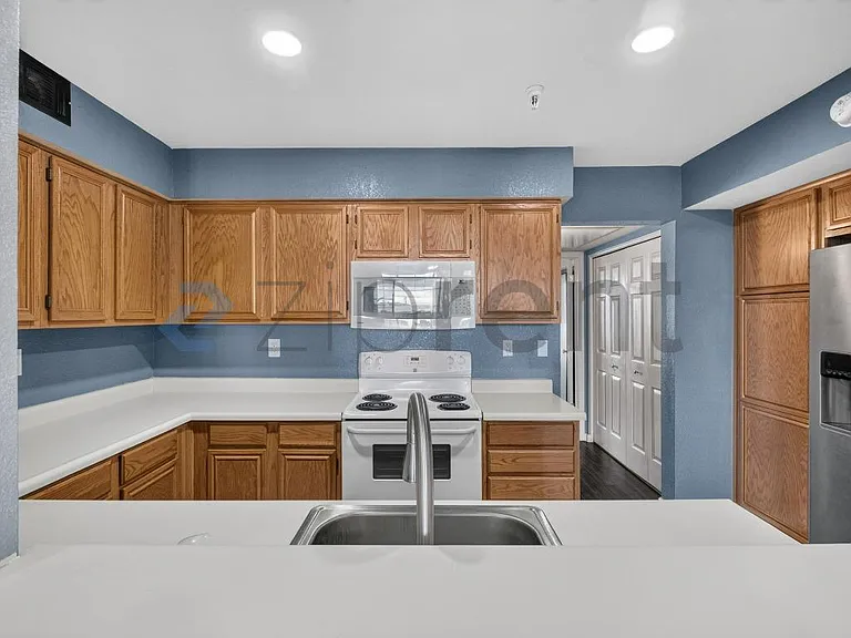 3443 Wells Rd — Photo 10