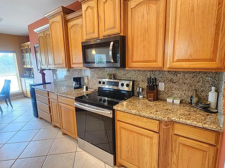 15 Cypress Point Dr — Photo 10