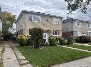 (Undisclosed Address), Howard Beach, NY 11414