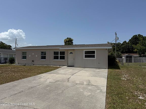3rd image of 2500 Pepper Ave