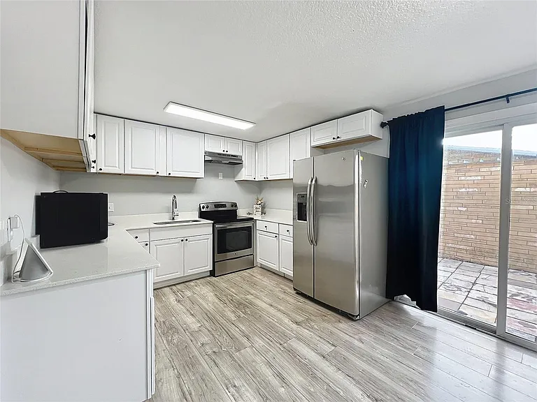 1109 5th St SW — Photo 9
