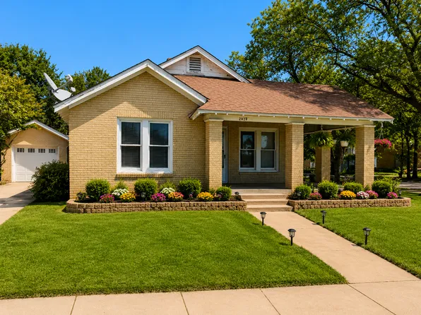 2424 Durham Ave, Brownwood, TX 76801