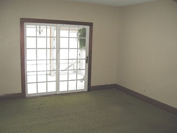 4th image of 501 N Moore St