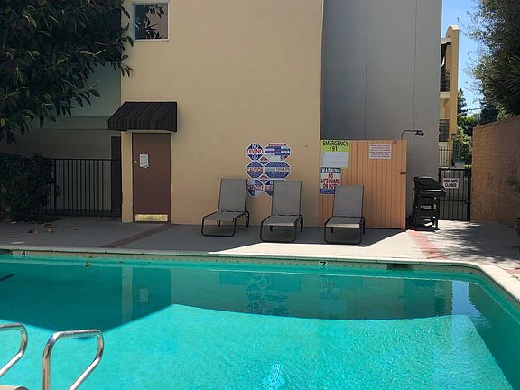 2nd image of 11139 Acama St #107