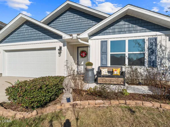 157 Merrion Rd, Southport, FL 32409