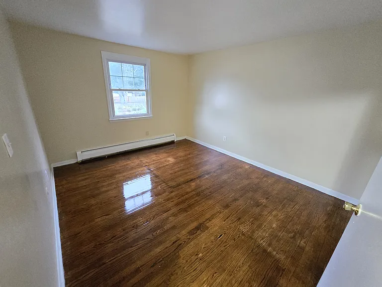 960 1st Ave #7B — Photo 5