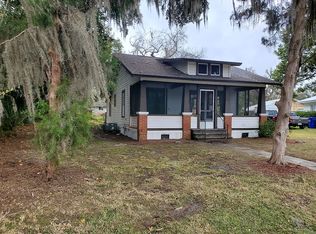 110 E Saint Johns Ave, Hastings, FL 32145