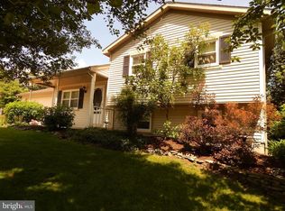 107 Overview Cir E, Red Lion, PA 17356