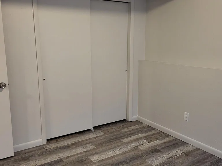 1403 Tappan Cir — Photo 14