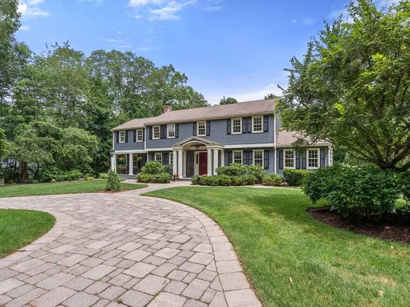 80 Pokonoket Ave, Sudbury, MA 01776