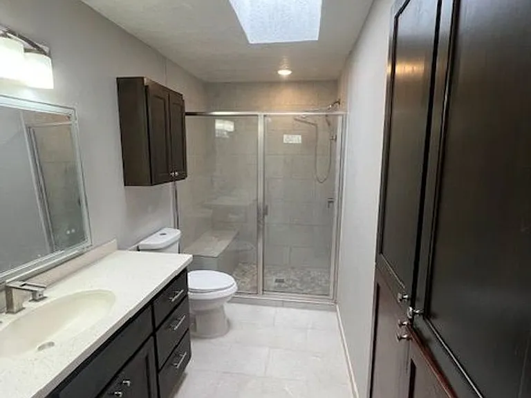 411 Manzano St NE #A — Photo 20