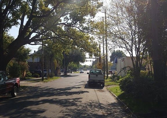 4th image of 33 W 10th St