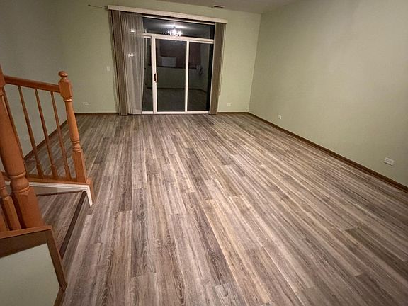 4th image of 2949 Falling Waters Dr