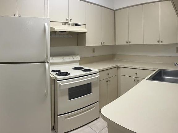 4th image of 6740 NW 175th Ln #20I