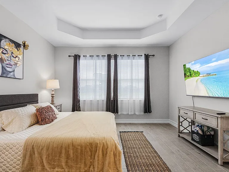425 Coral Reef Pl — Photo 9