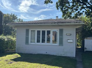 1116 173rd St, Hammond, IN 46324
