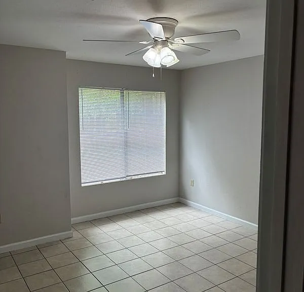 844 Hammond Manor Dr #B — Photo 8