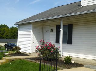 246 Colonial Dr, Akron, PA 17501