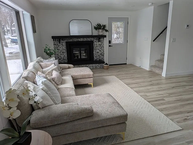 160 Guilford St — Photo 10