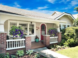718 13th St, Bellingham, WA 98225