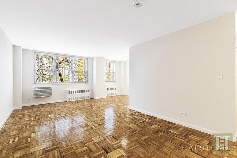 1st image of 222 E 19th St APT 2G