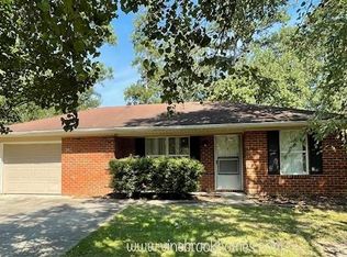 102 Caspia Ct, Raeford, NC 28376