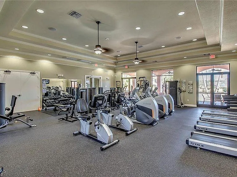 Building Photo - 7330 Bristol Cir