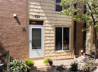 2714 Birchcrest Dr SE, Grand Rapids, MI 49506