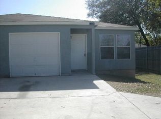 11222 Center Point Rd, San Antonio, TX 78233