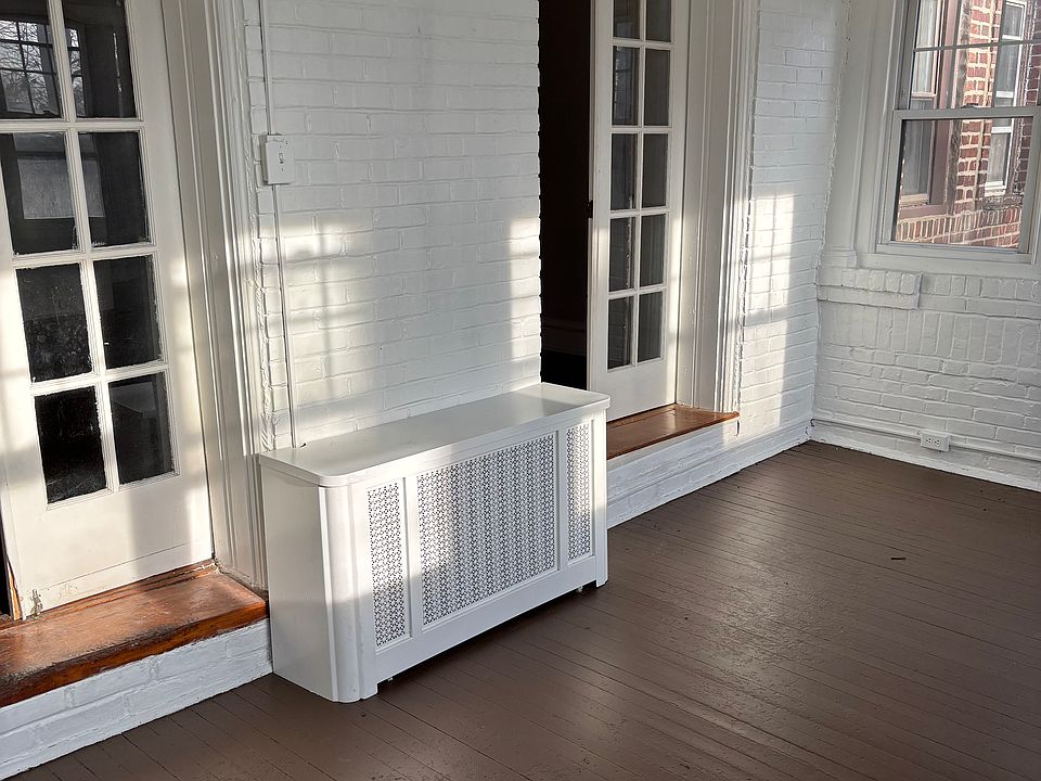 1st image of 5237 Wissahickon Ave Floor 2