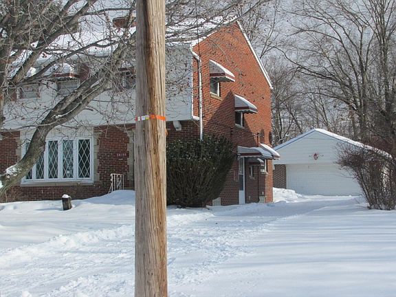 3rd image of 28150 Coolidge Dr