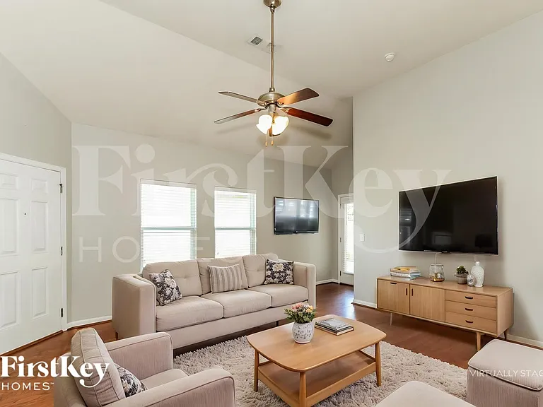 4737 Rosser Loop Dr — Photo 3