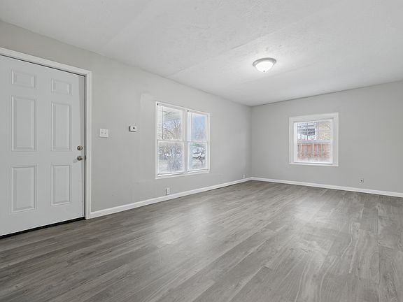 4th image of 3710 Orchard Ave