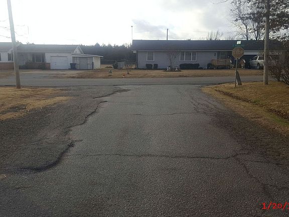 4th image of 411 Guilliams Dr
