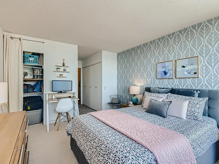 5320 N Sheridan Rd #2404 — Photo 7